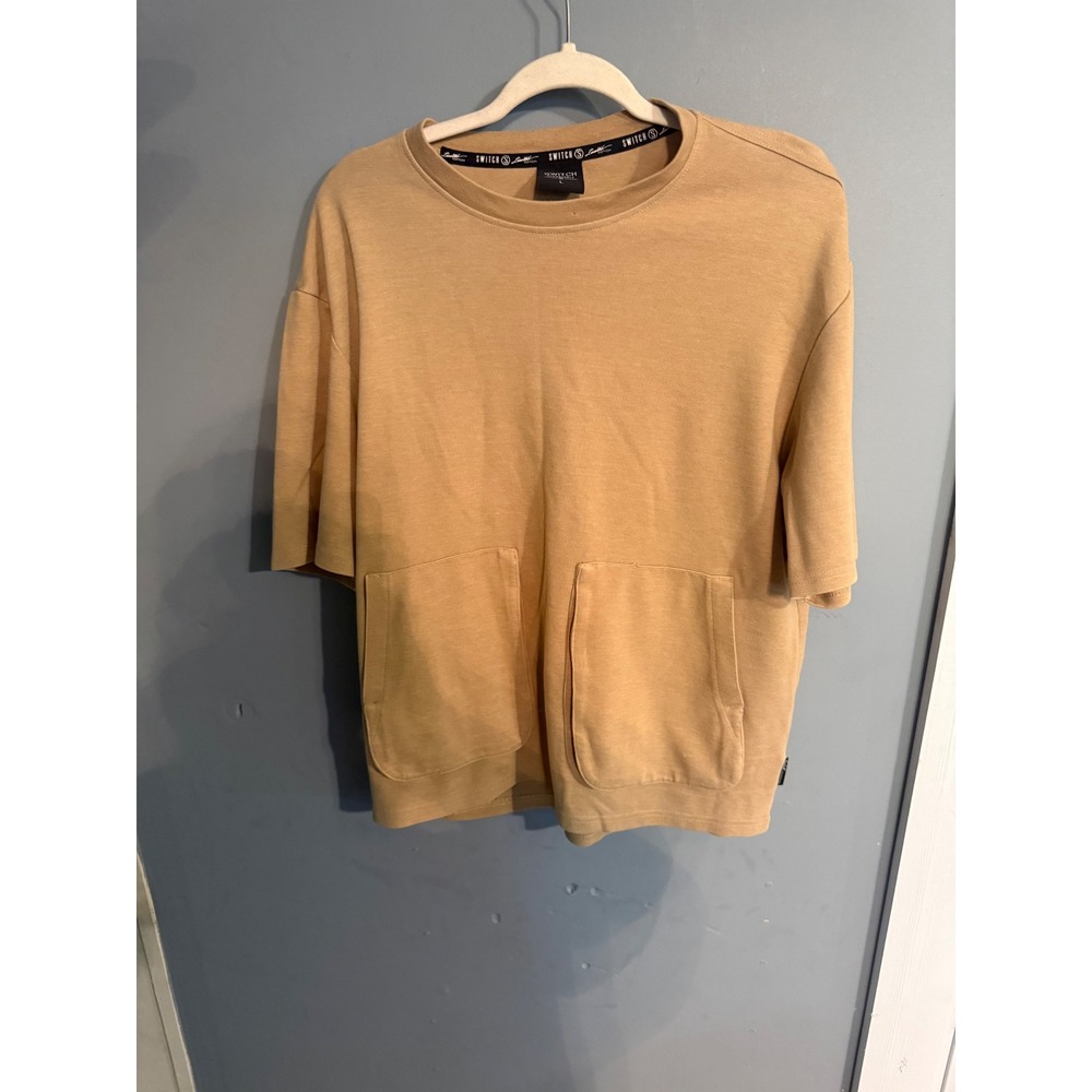 Limited edition Switch tan men's shirt size L remarkable collection